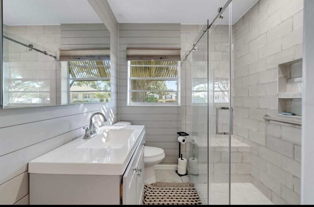 For Sale: $354,900 (3 beds, 2 baths, 1515 Square Feet)