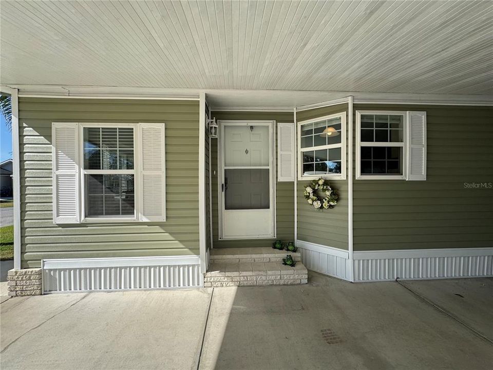 For Sale: $200,000 (2 beds, 2 baths, 1620 Square Feet)