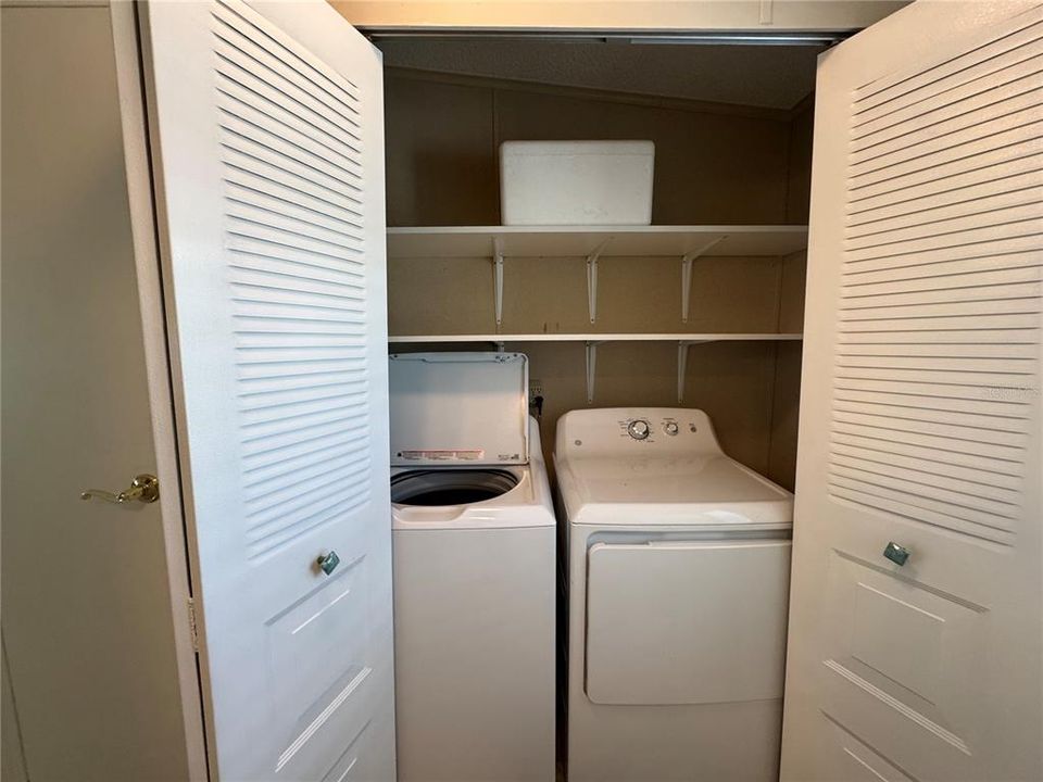 For Sale: $200,000 (2 beds, 2 baths, 1620 Square Feet)