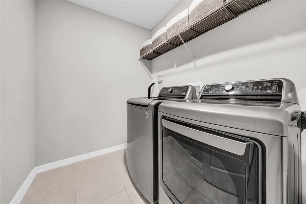 En Venta: $485,000 (6 camas, 3 baños, 2580 Pies cuadrados)