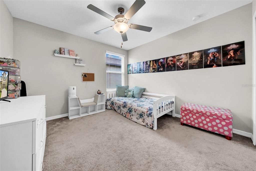 En Venta: $485,000 (6 camas, 3 baños, 2580 Pies cuadrados)