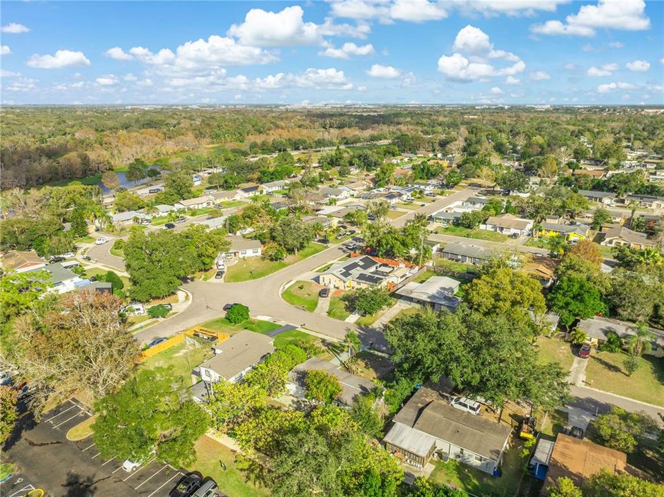 For Rent: $2,000 (3 beds, 2 baths, 1019 Square Feet)