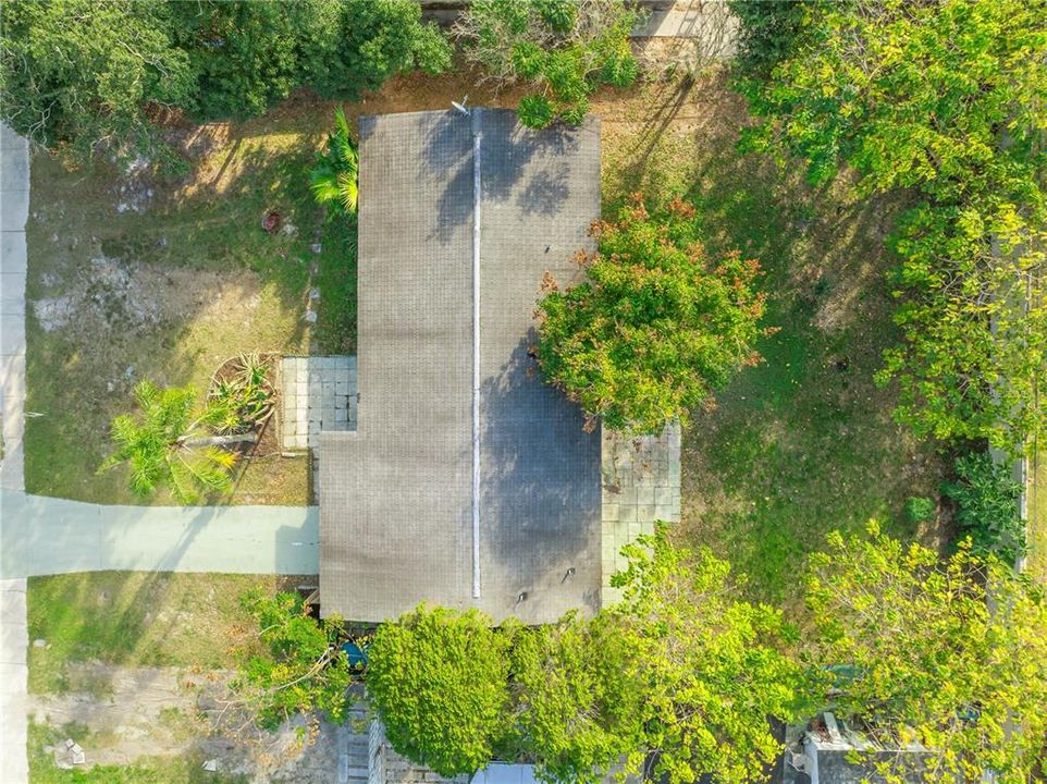 For Rent: $2,000 (3 beds, 2 baths, 1019 Square Feet)