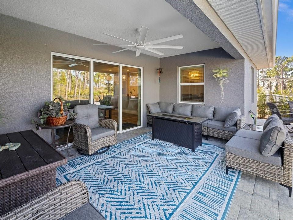 For Sale: $549,900 (3 beds, 2 baths, 1663 Square Feet)