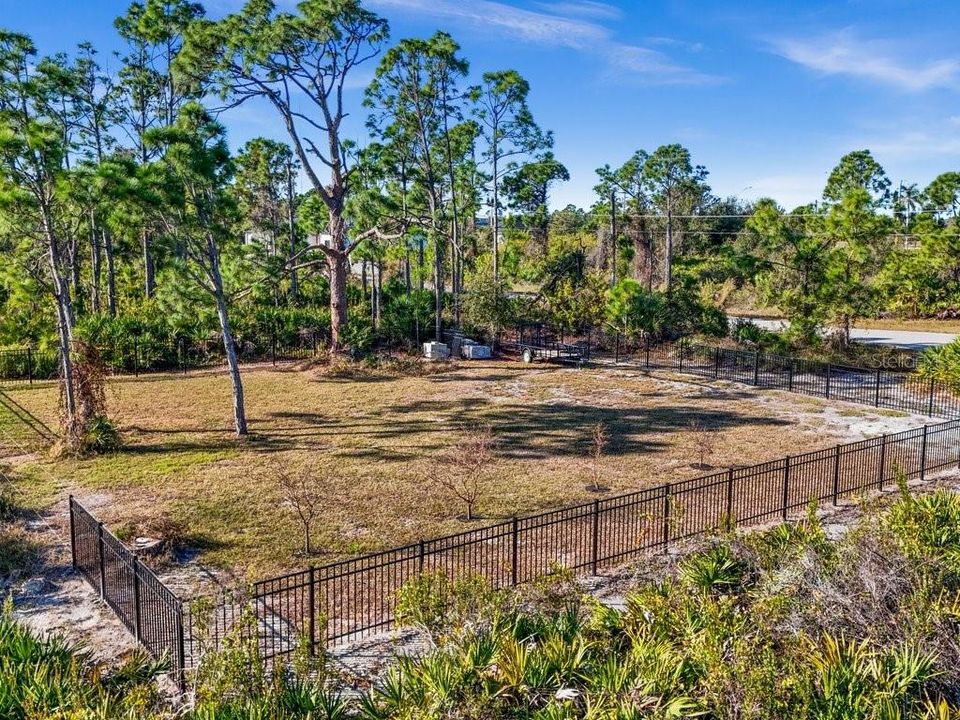 For Sale: $549,900 (3 beds, 2 baths, 1663 Square Feet)