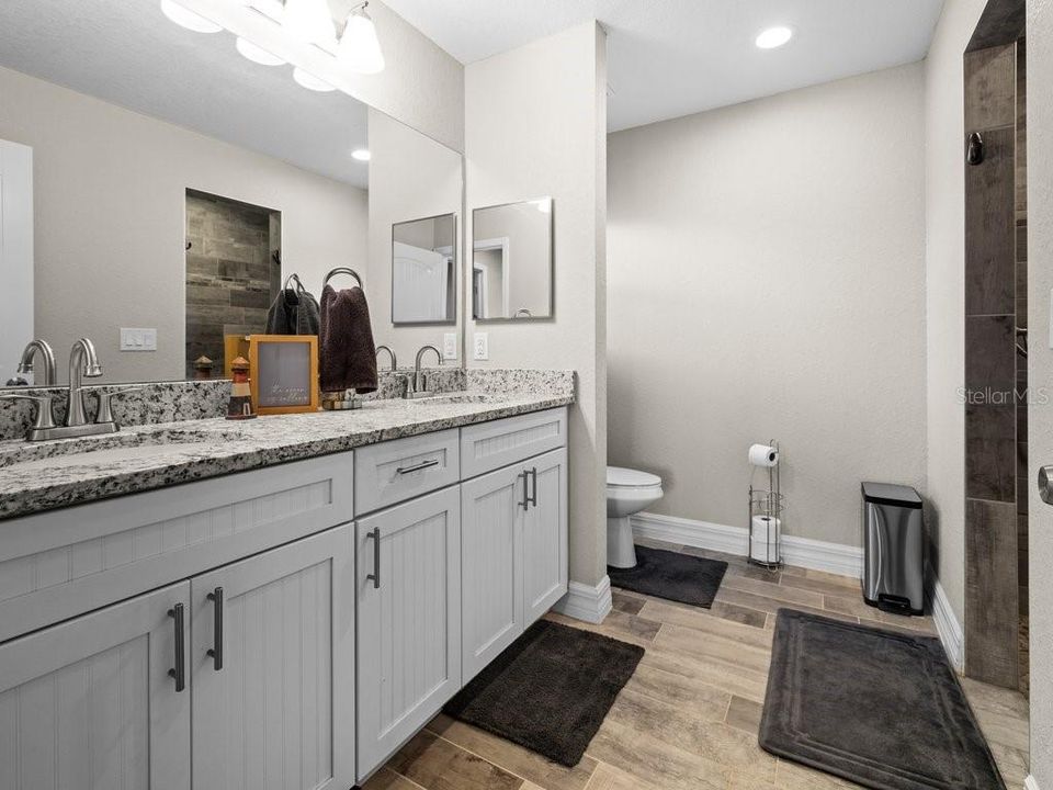 For Sale: $549,900 (3 beds, 2 baths, 1663 Square Feet)