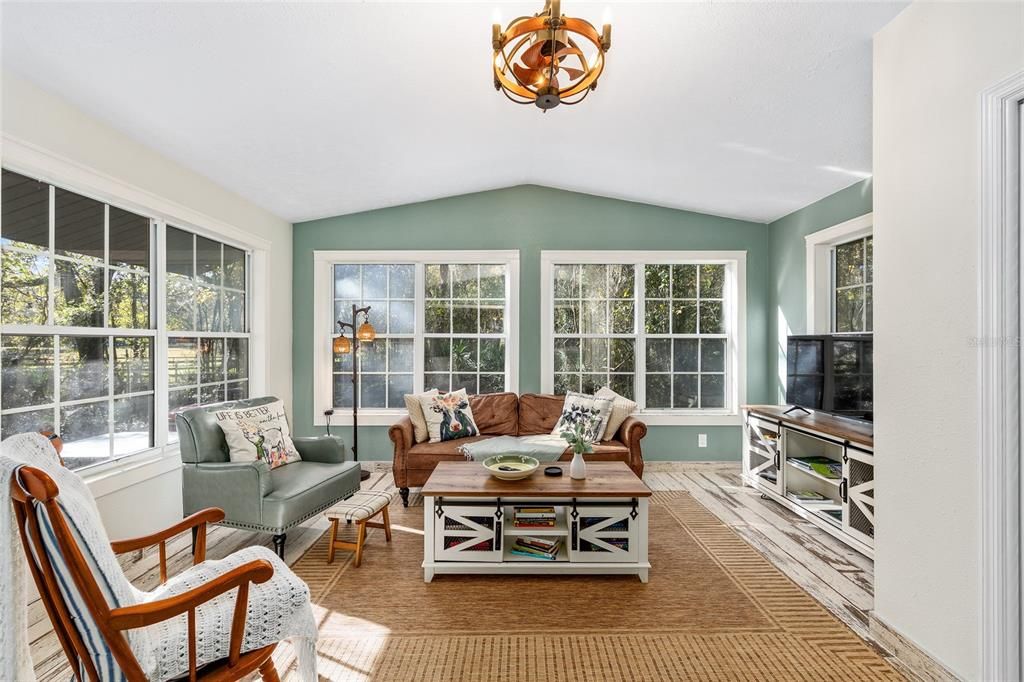 На продажу: $1,450,000 (3 спален, 3 ванн, 2576 Квадратных фут)