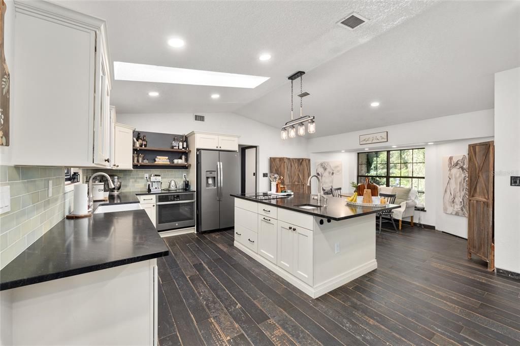 На продажу: $1,450,000 (3 спален, 3 ванн, 2576 Квадратных фут)