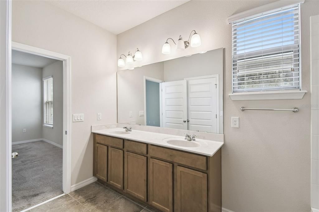 待售: $499,900 (3 贝兹, 2 浴室, 1685 平方英尺)