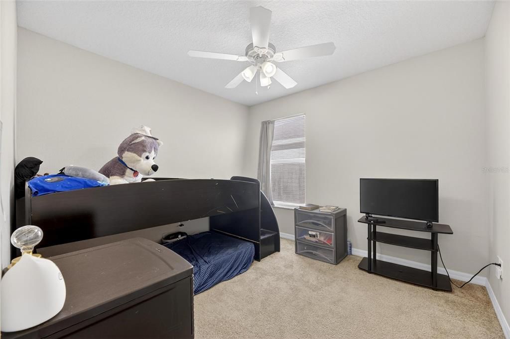 For Sale: $365,000 (4 beds, 2 baths, 2220 Square Feet)