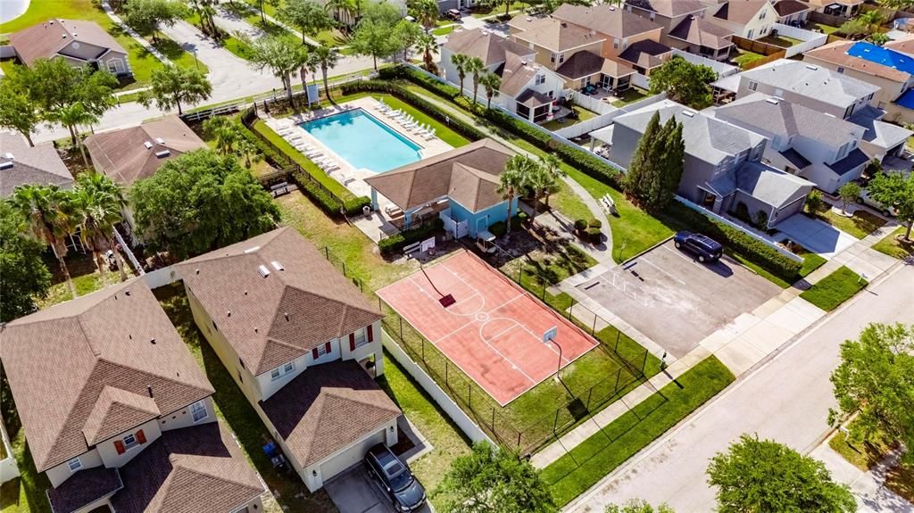 For Sale: $365,000 (4 beds, 2 baths, 2220 Square Feet)