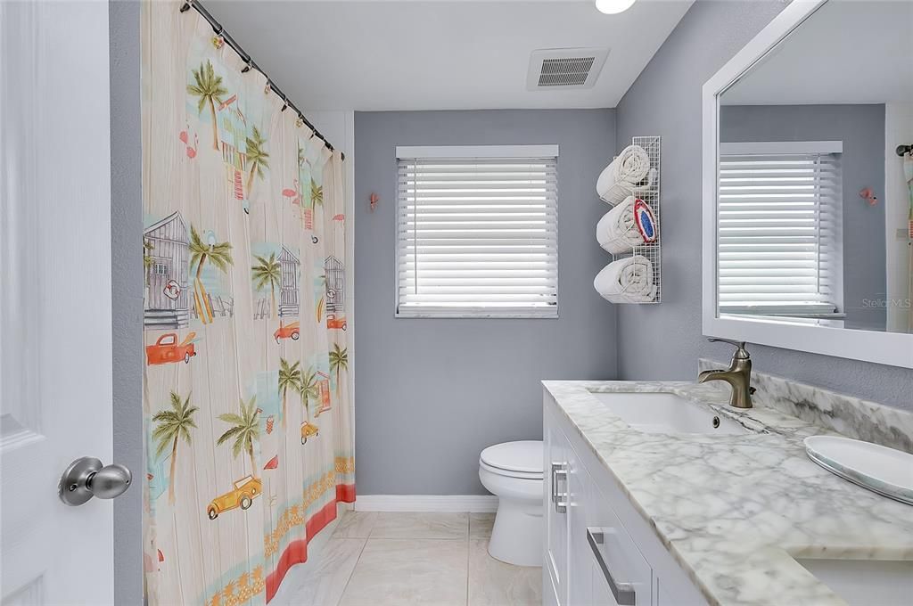 En Venta: $269,900 (2 camas, 2 baños, 1057 Pies cuadrados)