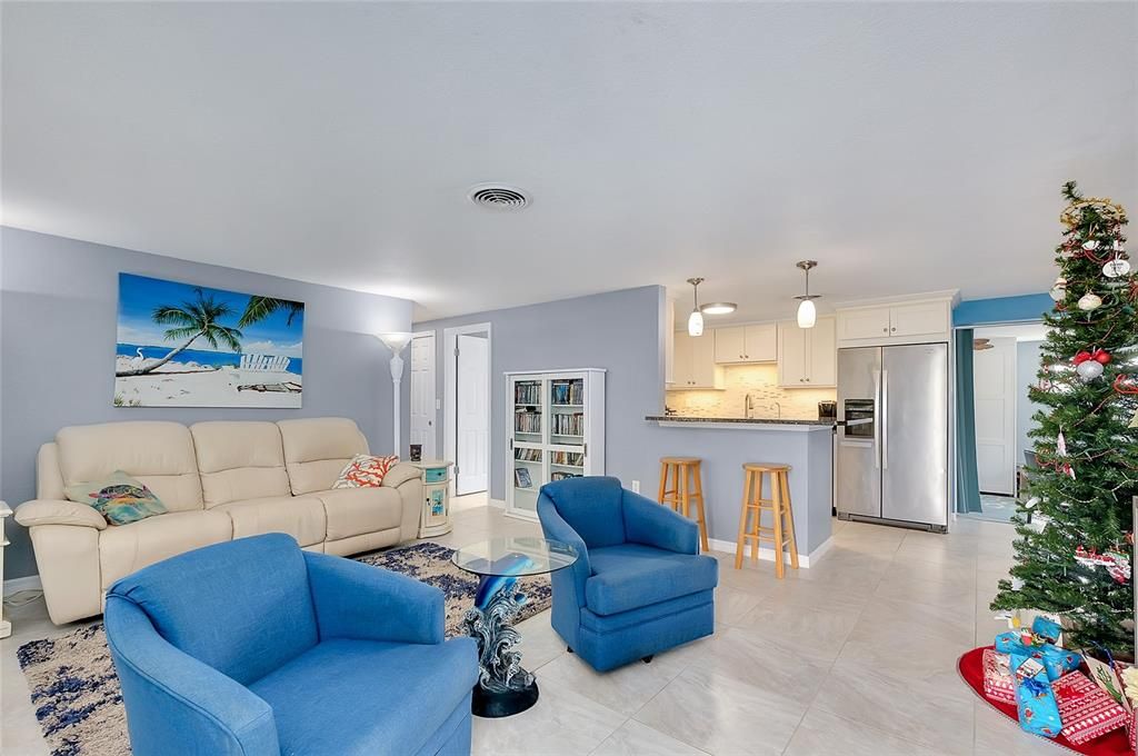 En Venta: $269,900 (2 camas, 2 baños, 1057 Pies cuadrados)