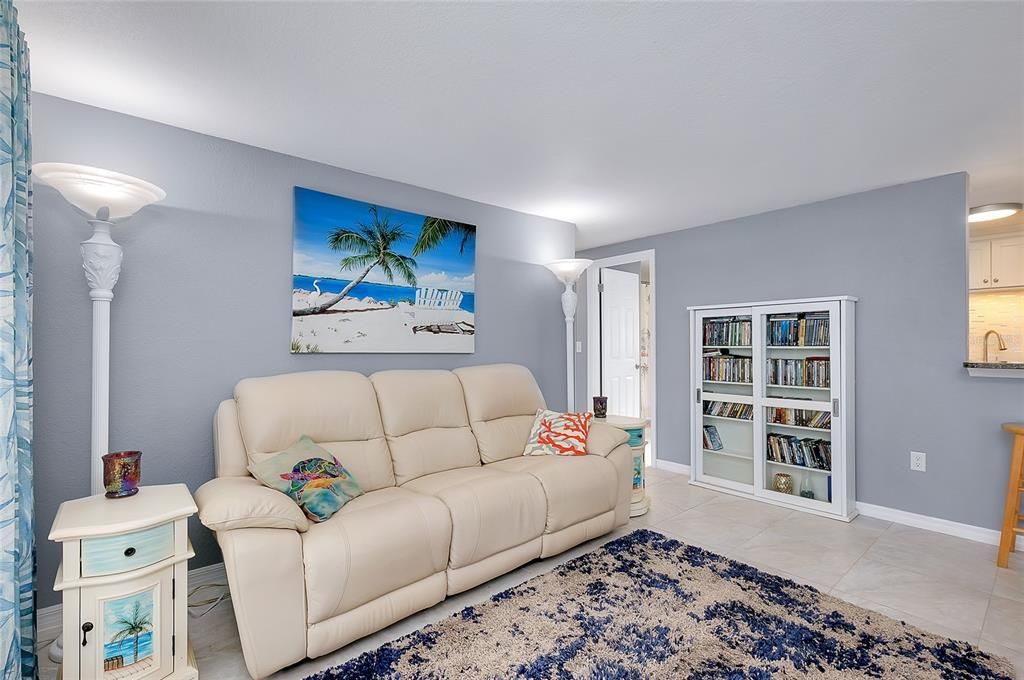 En Venta: $269,900 (2 camas, 2 baños, 1057 Pies cuadrados)