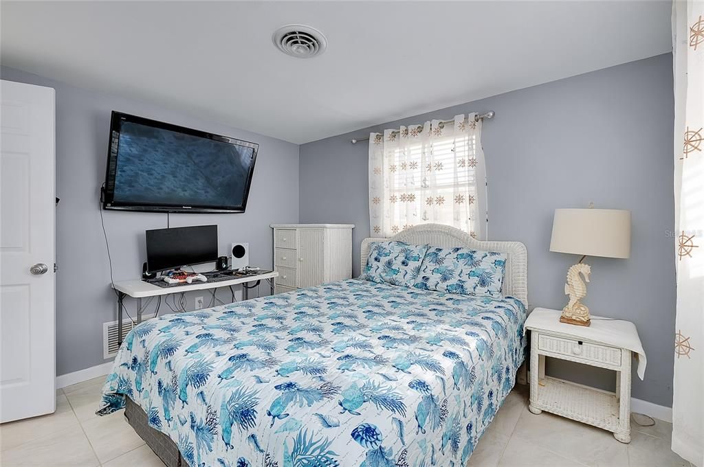 En Venta: $269,900 (2 camas, 2 baños, 1057 Pies cuadrados)