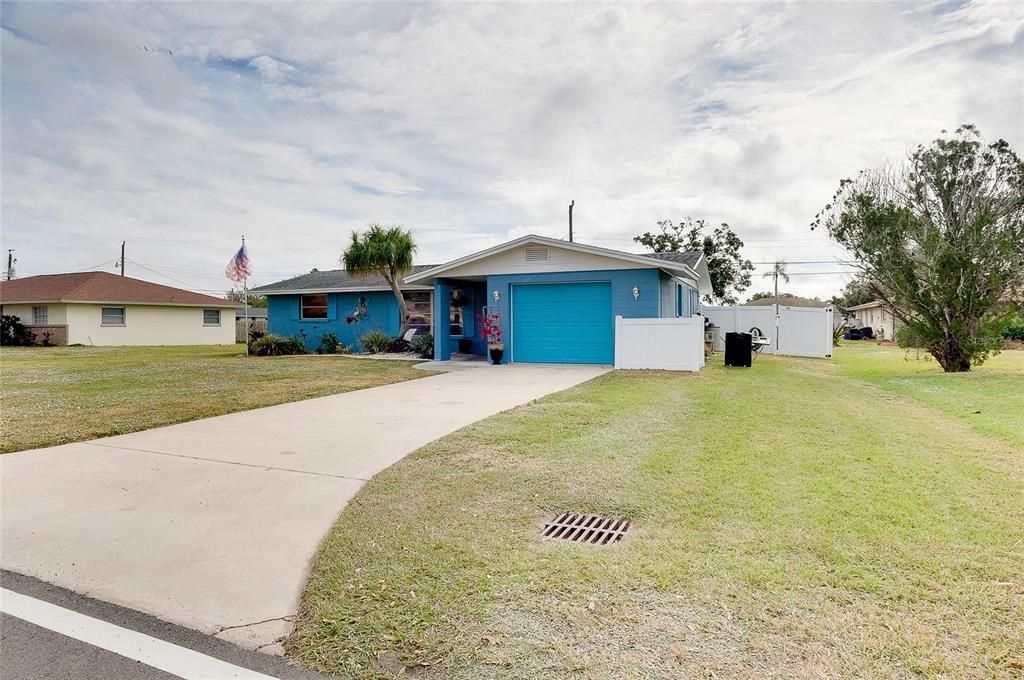 En Venta: $269,900 (2 camas, 2 baños, 1057 Pies cuadrados)