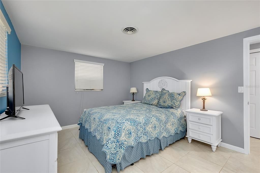 En Venta: $269,900 (2 camas, 2 baños, 1057 Pies cuadrados)