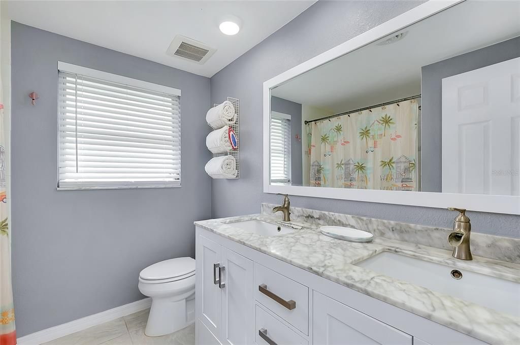 En Venta: $269,900 (2 camas, 2 baños, 1057 Pies cuadrados)