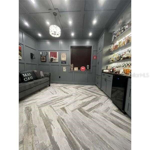 For Rent: $4,300 (4 beds, 2 baths, 2537 Square Feet)