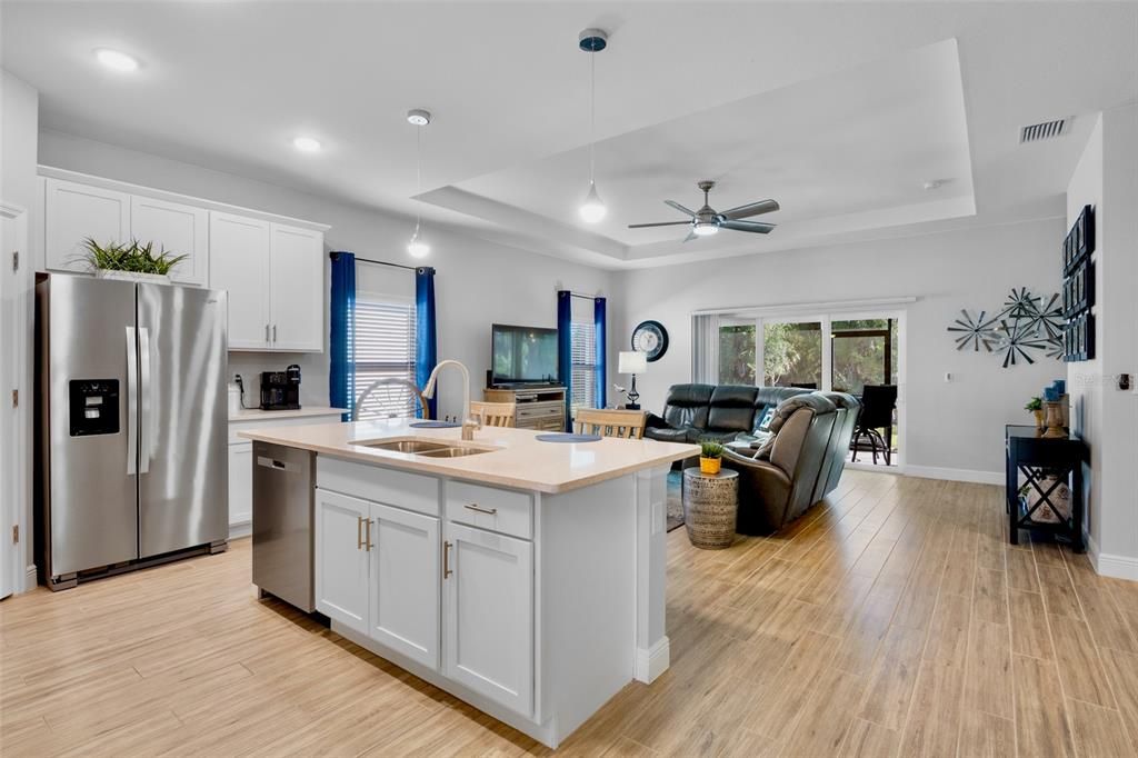 待售: $355,000 (3 贝兹, 2 浴室, 1884 平方英尺)