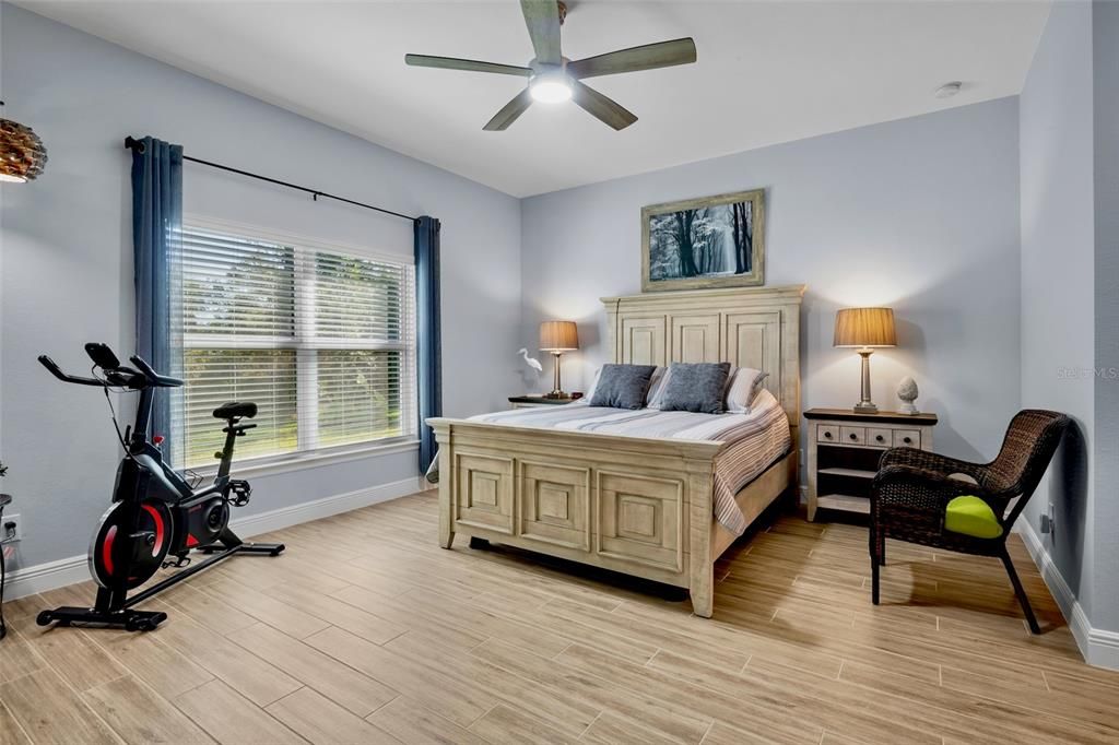 待售: $355,000 (3 贝兹, 2 浴室, 1884 平方英尺)