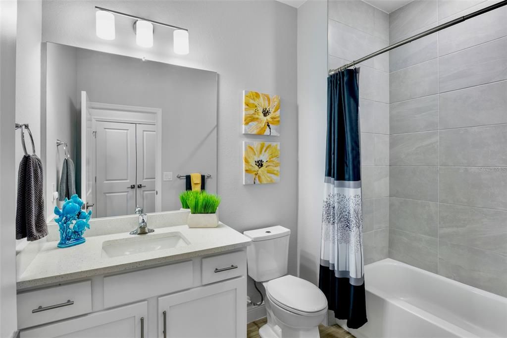 待售: $355,000 (3 贝兹, 2 浴室, 1884 平方英尺)