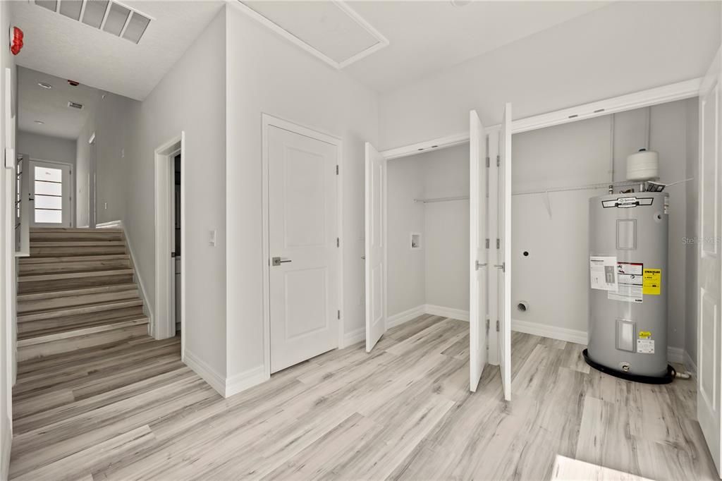 En Venta: $275,000 (3 camas, 2 baños, 1363 Pies cuadrados)