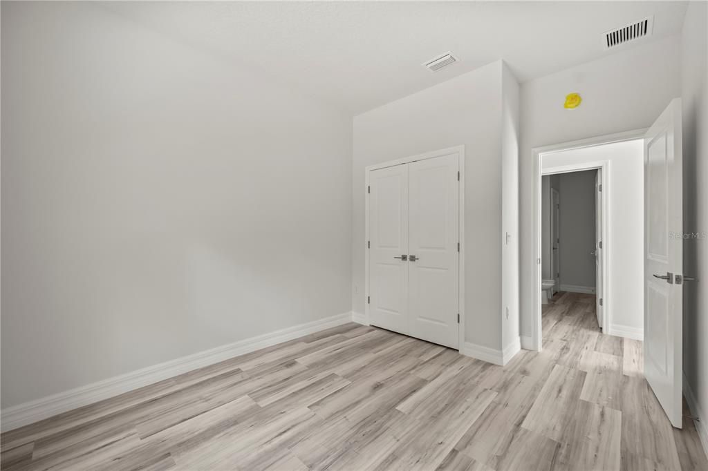 En Venta: $275,000 (3 camas, 2 baños, 1363 Pies cuadrados)