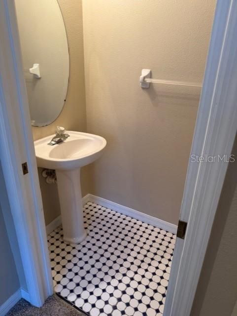 En Renta: $2,150 (3 camas, 2 baños, 1759 Pies cuadrados)