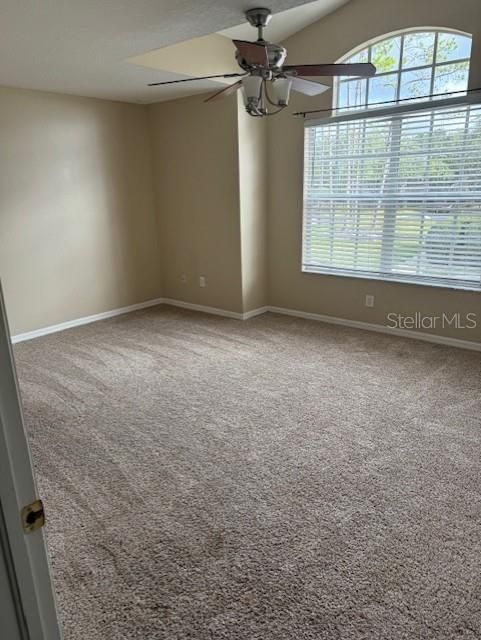 En Renta: $2,150 (3 camas, 2 baños, 1759 Pies cuadrados)