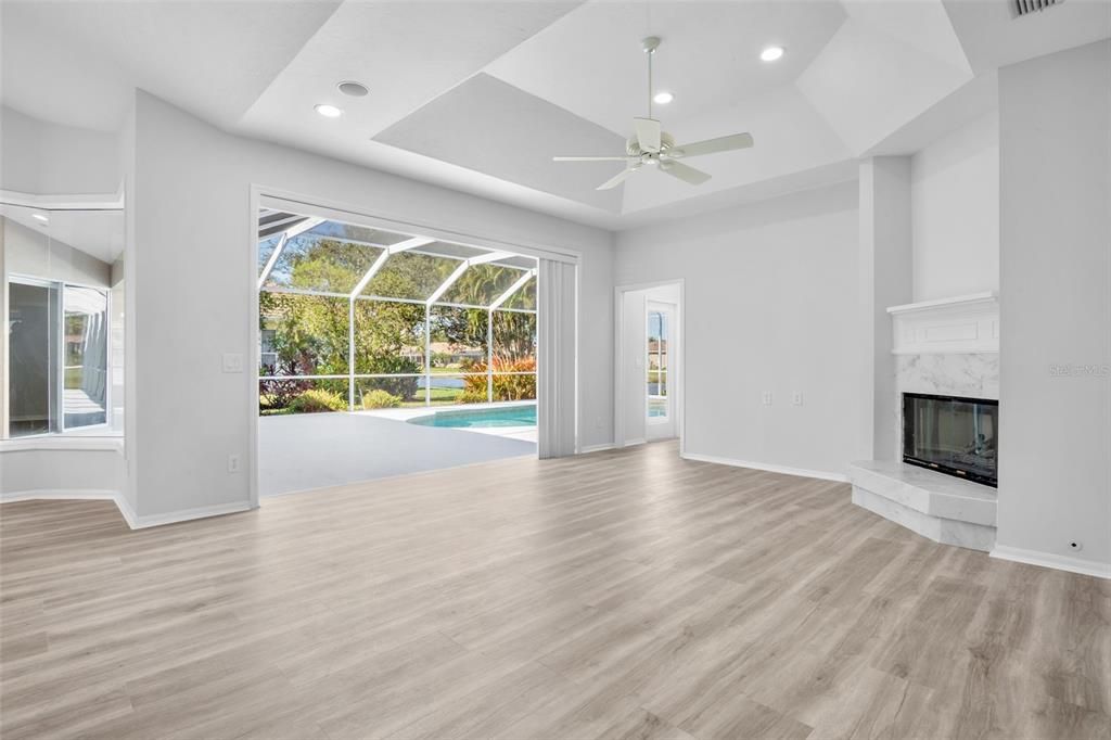 待售: $795,000 (4 贝兹, 3 浴室, 2586 平方英尺)