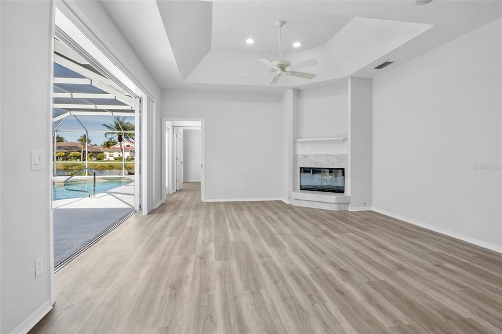 待售: $795,000 (4 贝兹, 3 浴室, 2586 平方英尺)