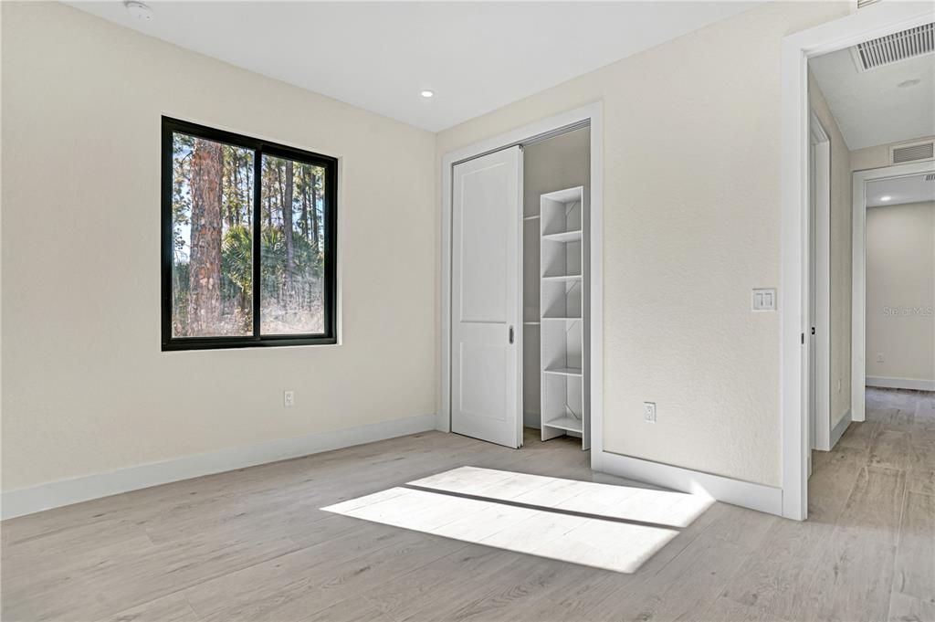 En Venta: $414,900 (3 camas, 2 baños, 1800 Pies cuadrados)