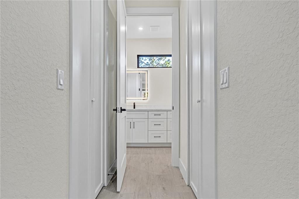 En Venta: $414,900 (3 camas, 2 baños, 1800 Pies cuadrados)