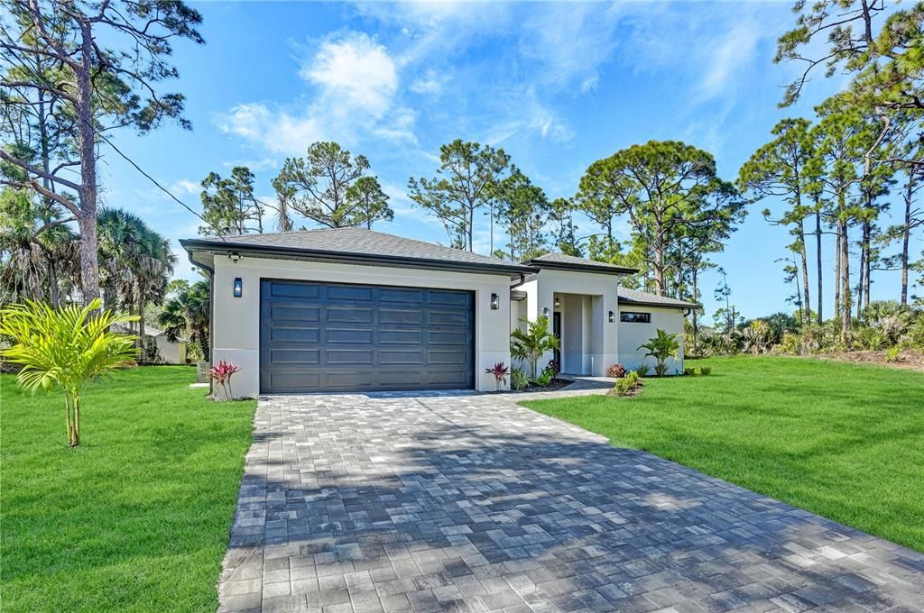 En Venta: $414,900 (3 camas, 2 baños, 1800 Pies cuadrados)