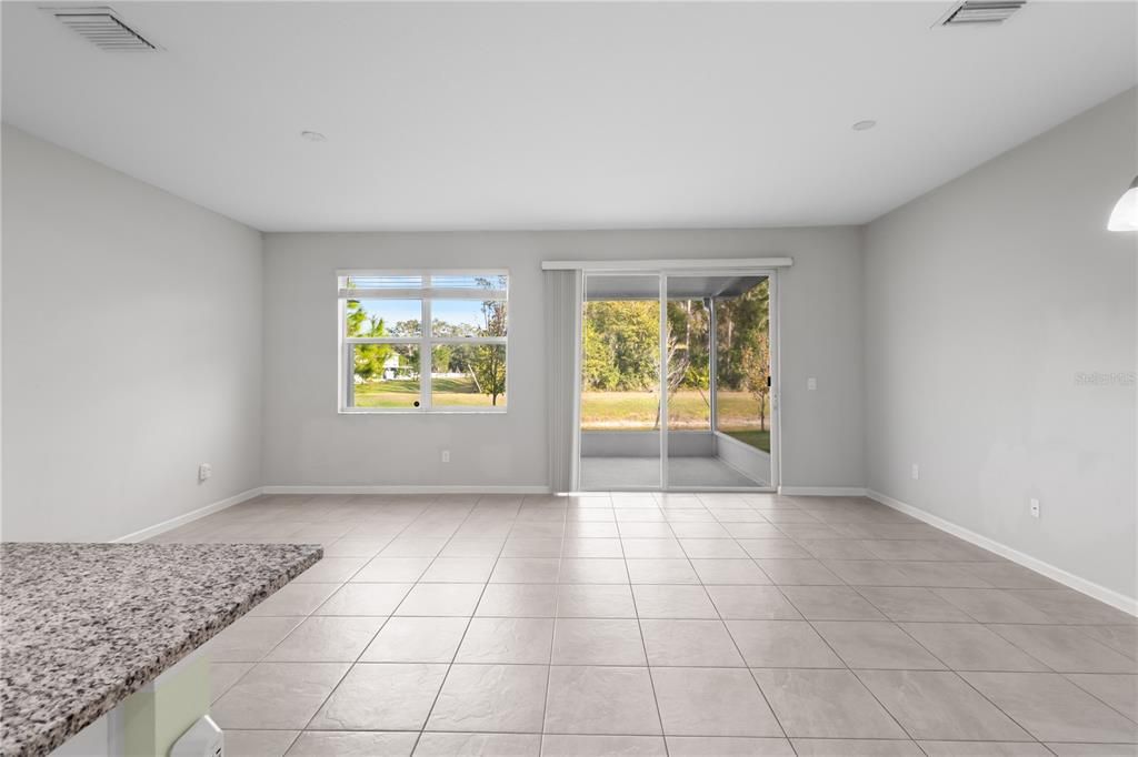 For Rent: $2,200 (3 beds, 2 baths, 1679 Square Feet)