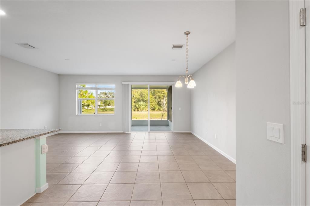 For Rent: $2,200 (3 beds, 2 baths, 1679 Square Feet)