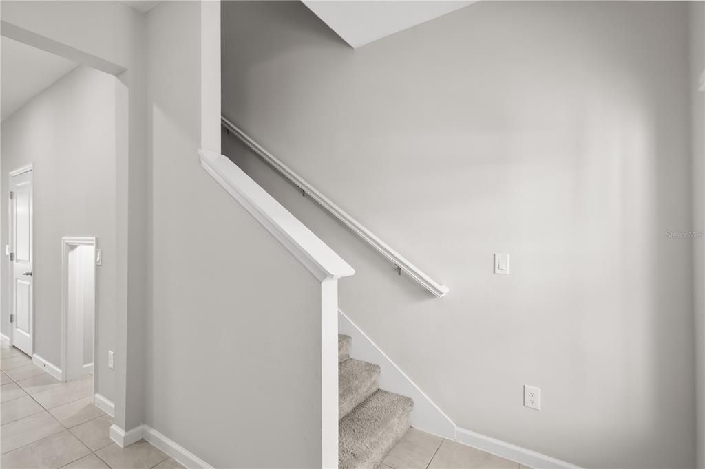 For Rent: $2,200 (3 beds, 2 baths, 1679 Square Feet)