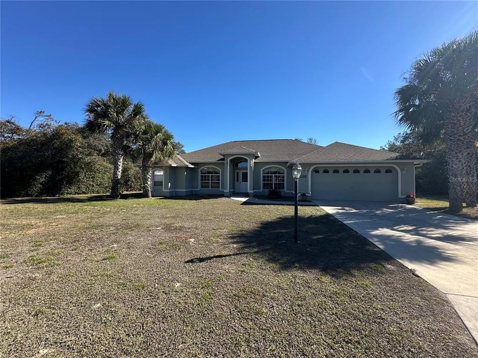 待售: $365,900 (3 贝兹, 2 浴室, 2113 平方英尺)