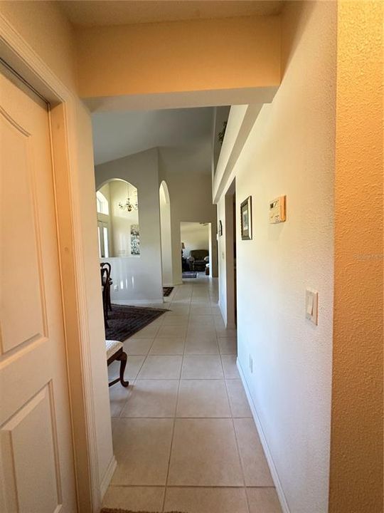 待售: $365,900 (3 贝兹, 2 浴室, 2113 平方英尺)