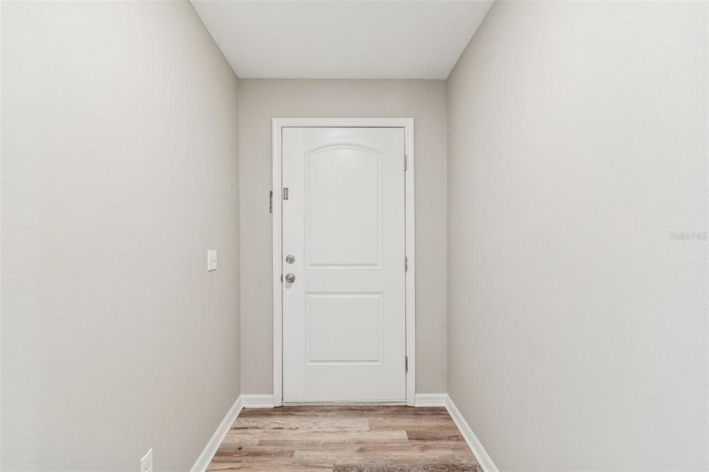 For Sale: $324,900 (3 beds, 2 baths, 1461 Square Feet)