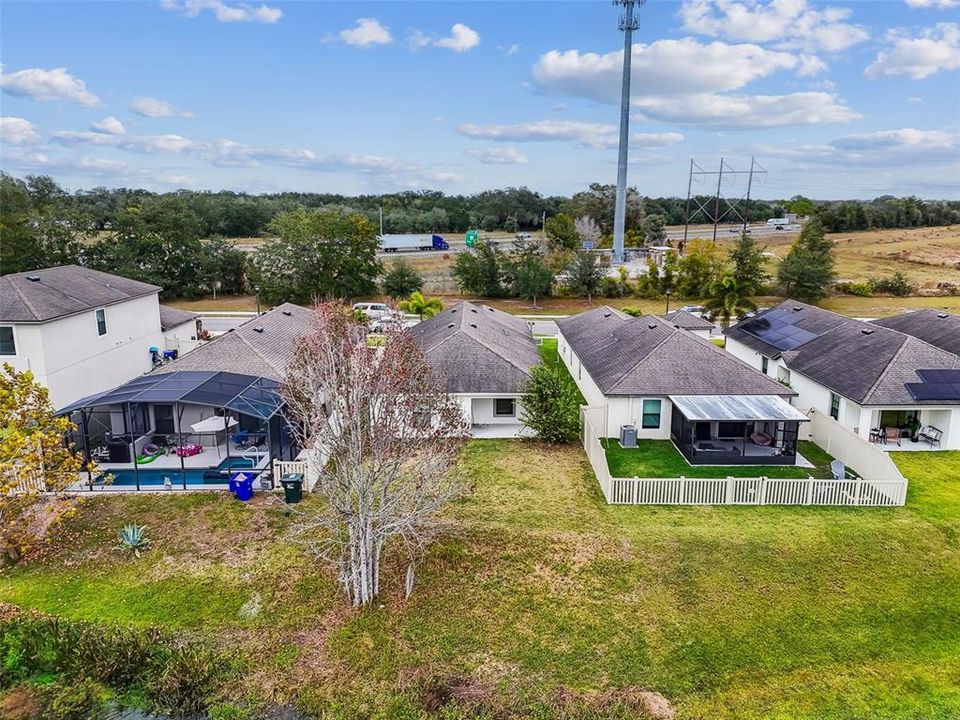 For Sale: $324,900 (3 beds, 2 baths, 1461 Square Feet)