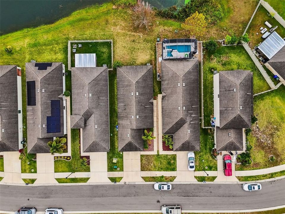 For Sale: $324,900 (3 beds, 2 baths, 1461 Square Feet)