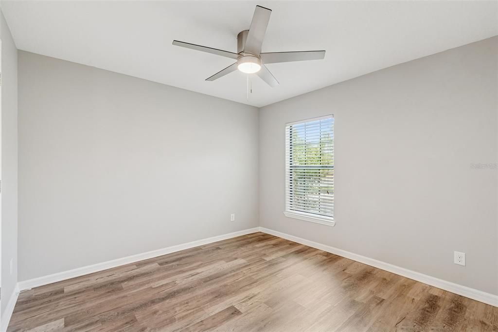 For Sale: $324,900 (3 beds, 2 baths, 1461 Square Feet)