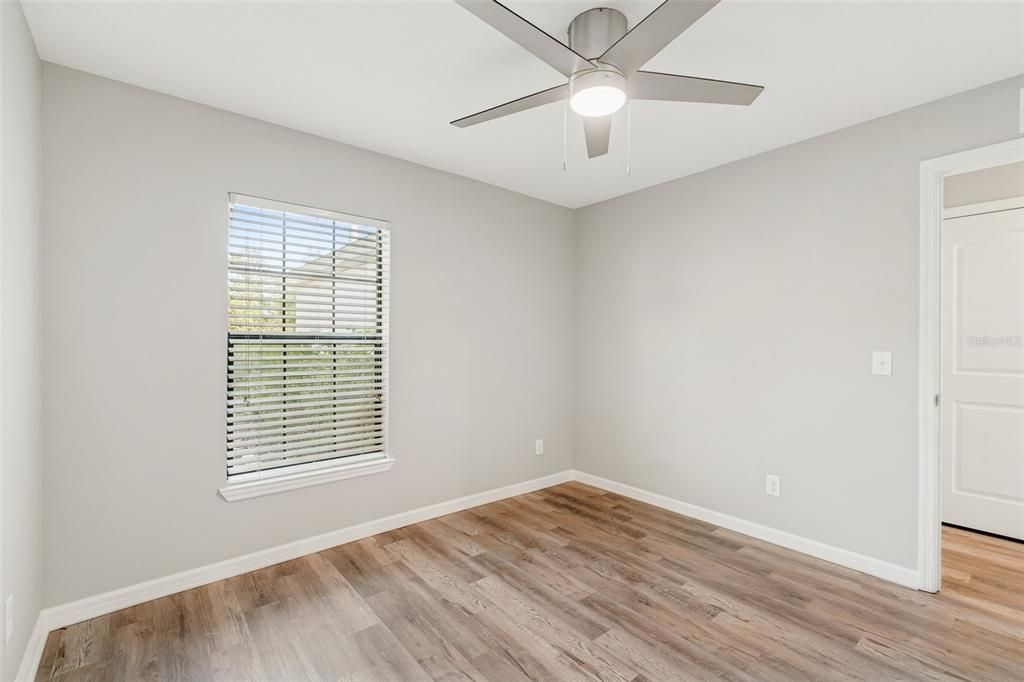 For Sale: $324,900 (3 beds, 2 baths, 1461 Square Feet)