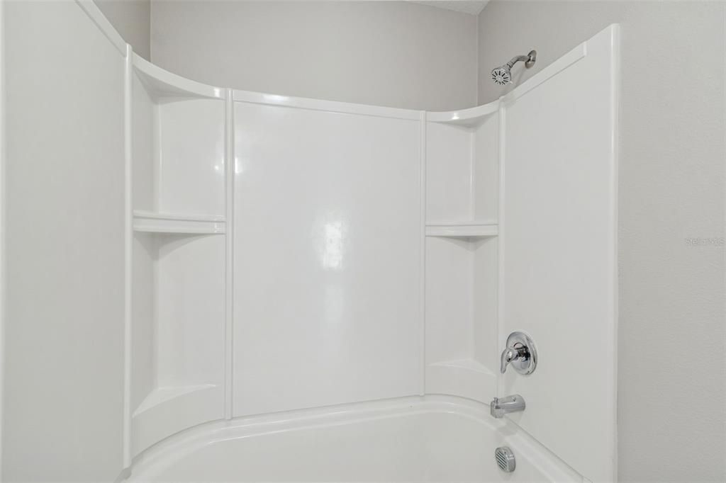 For Sale: $324,900 (3 beds, 2 baths, 1461 Square Feet)
