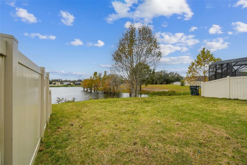 For Sale: $324,900 (3 beds, 2 baths, 1461 Square Feet)