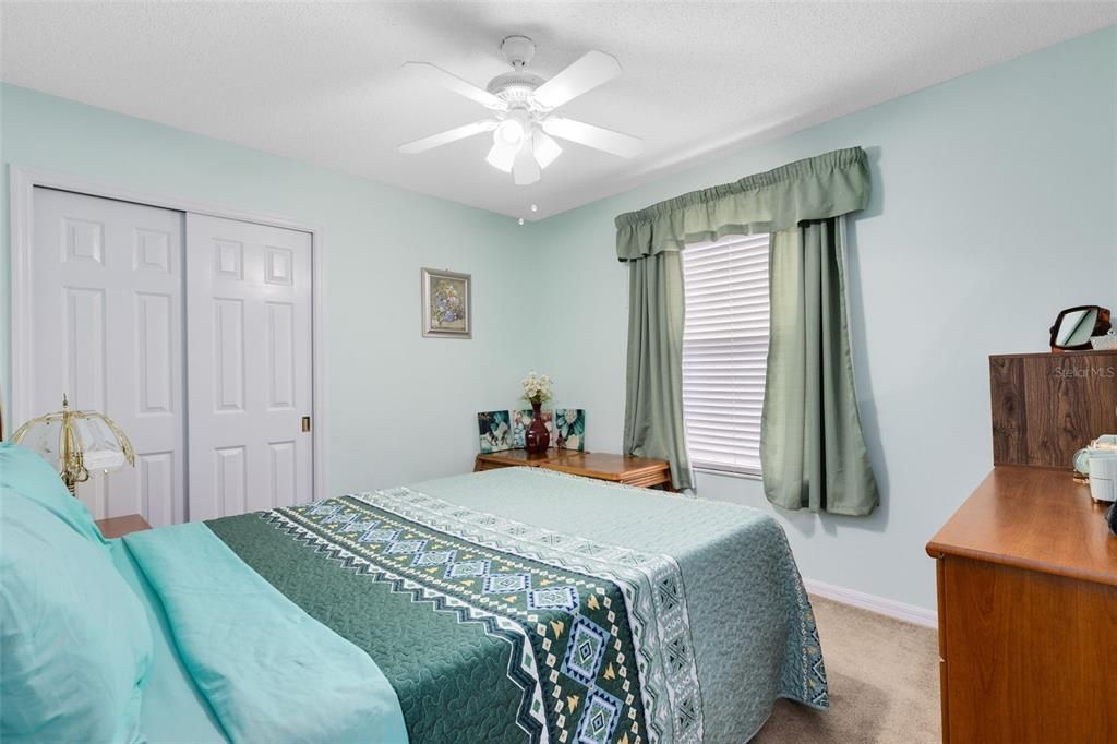 待售: $424,900 (4 贝兹, 2 浴室, 1655 平方英尺)