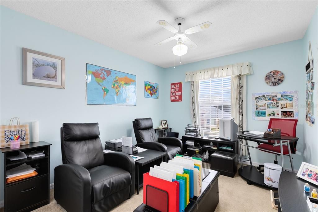 待售: $424,900 (4 贝兹, 2 浴室, 1655 平方英尺)