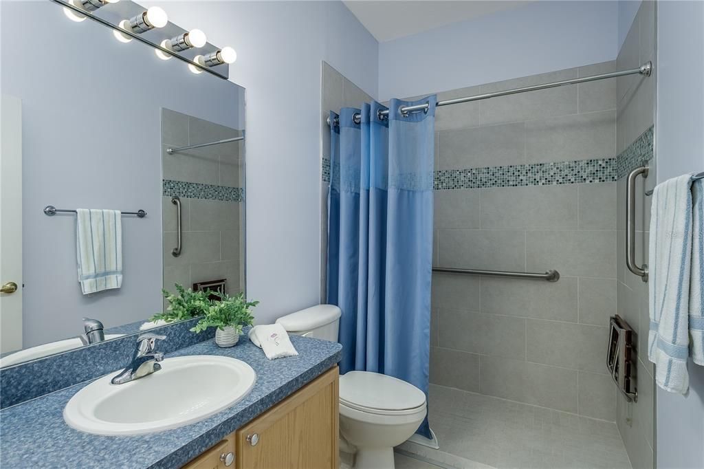 待售: $309,500 (2 贝兹, 2 浴室, 1340 平方英尺)